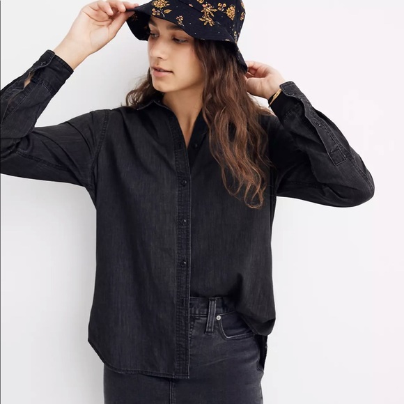 Madewell Tops - Madewell Denim Oversized Ex-Boyfriend Shirt